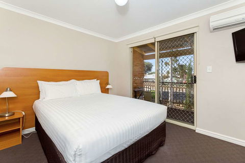 Quality Inn Railway - Tourism Townsville 10