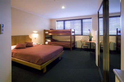 Capital Executive Apt Hotel Canberra - Tourism Townsville 7