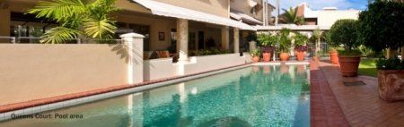 Cairns Queenscourt - Tourism Townsville 8