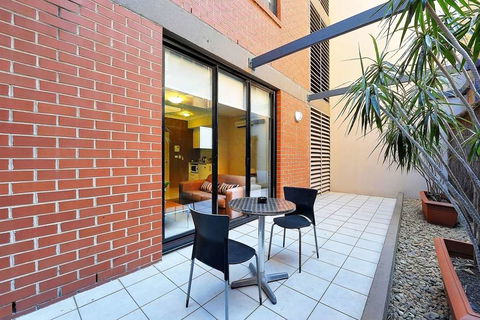 APX Apartments Darling Harbour - Tourism Townsville 2