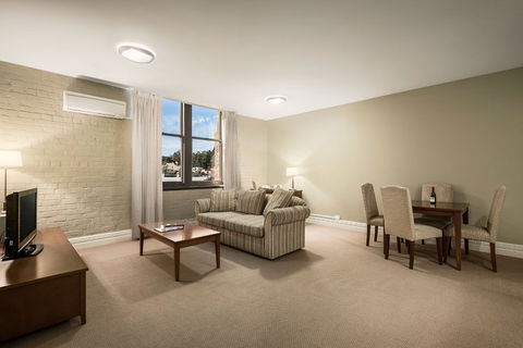 Launceston Central Apartments - Tourism Townsville 4