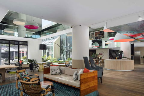 QT Gold Coast - Tourism Townsville 2