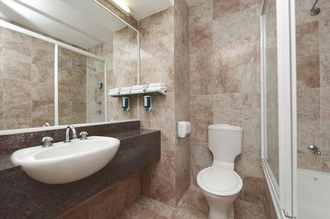 Ibis Styles Canberra - Tourism Townsville 32