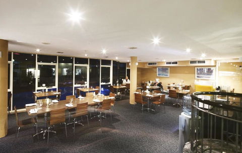 Ibis Styles Canberra - Tourism Townsville 31