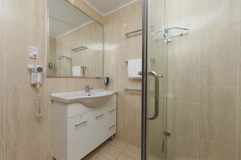 Ibis Styles Canberra - Tourism Townsville 11