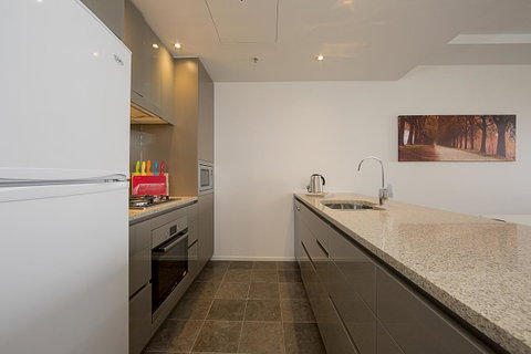 Manhattan 303 Canberra City ACT - Tourism Townsville 13