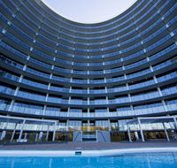 Accommodate Canberra - Manhattan on the Park - Tourism Townsville