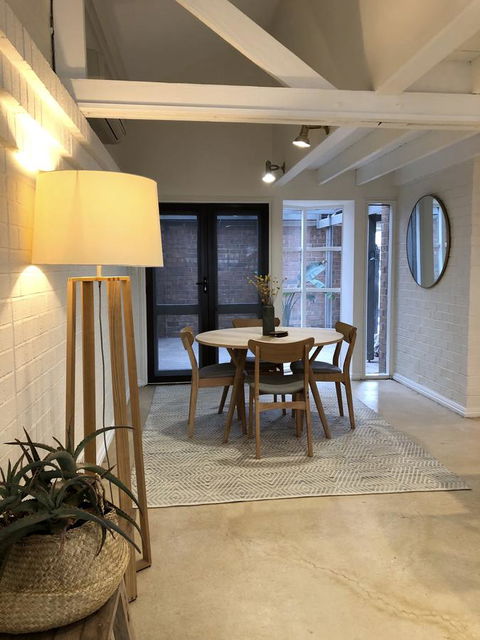 The Loft - Beautiful Central Barossa Apartment - Tourism Townsville 3