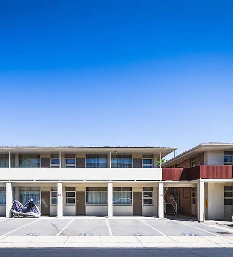 Hi 5 Glenelg Studio Apartment - Tourism Townsville 14