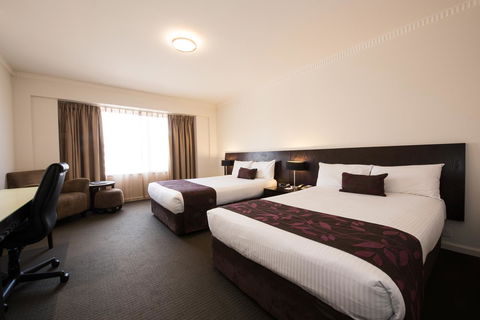 Hotel Grand Chancellor Adelaide - Tourism Townsville 2