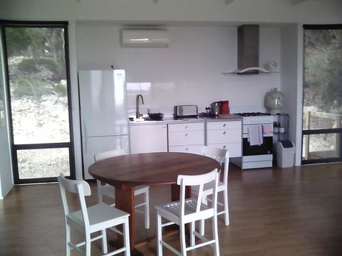 Wallaby Retreat - Tourism Townsville 6