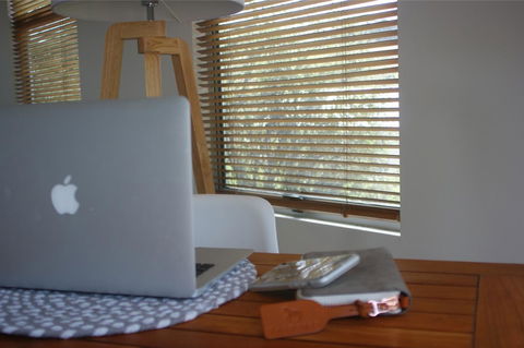 S T U D I O 22 Peaceful Retreat With Garden Views - Tourism Townsville 14