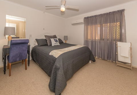 Tanunda\'s Magpie House - Tourism Townsville 4
