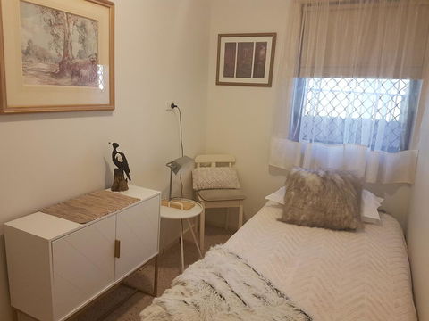 Tanunda\'s Magpie House - Tourism Townsville 8