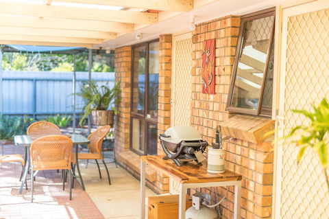 Tanunda\'s Magpie House - Tourism Townsville 22