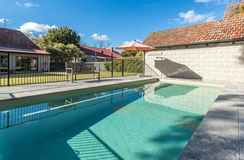 The Tudor House - Tourism Townsville 19