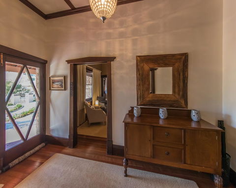 The Tudor House - Tourism Townsville 4