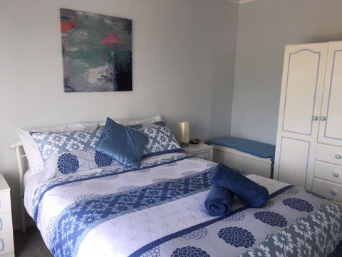 Emu Bay Holiday Homes - Tourism Townsville 38
