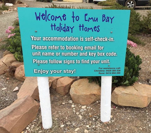 Emu Bay Holiday Homes - Tourism Townsville 39