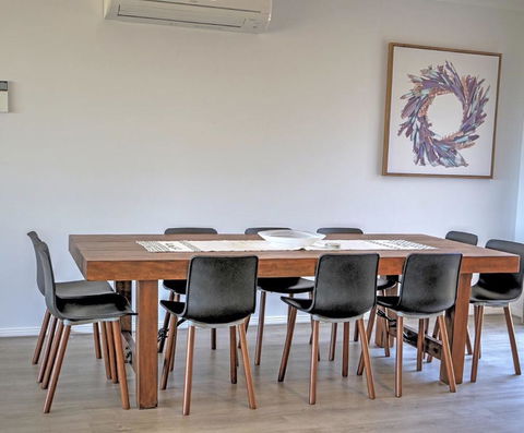 Emu Bay Holiday Homes - Tourism Townsville 0