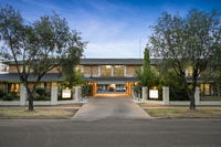 Book Wagga Wagga Accommodation Vacations Tourism Townsville Tourism Townsville