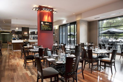 Mantra Hindmarsh Square - Tourism Townsville 10