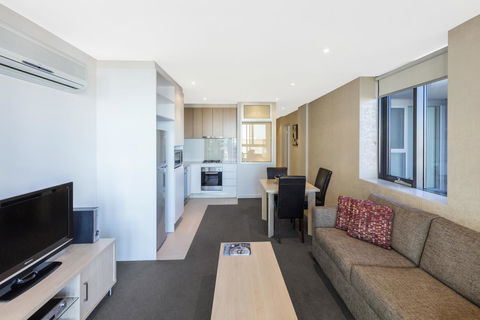 IStay Precinct Adelaide - Tourism Townsville 24