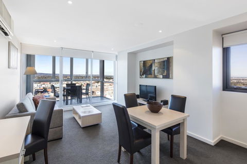 IStay Precinct Adelaide - Tourism Townsville 11