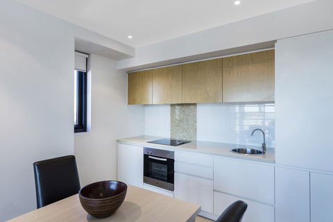 IStay Precinct Adelaide - Tourism Townsville 14
