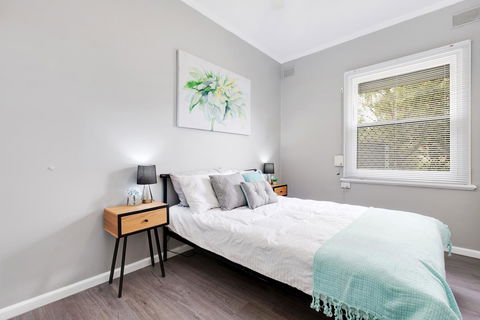 Cute And Cosy - Events, Workers, Getaways - Tourism Townsville 4