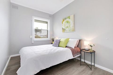 Cute And Cosy - Events, Workers, Getaways - Tourism Townsville 5
