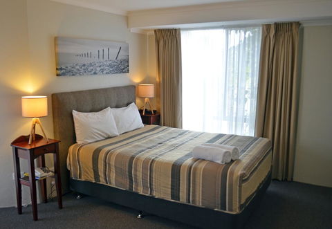 Arkana Motor Inn & Terrace Apartments - Tourism Townsville 9