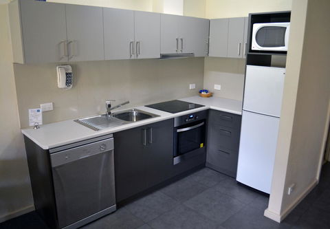Arkana Motor Inn & Terrace Apartments - Tourism Townsville 30