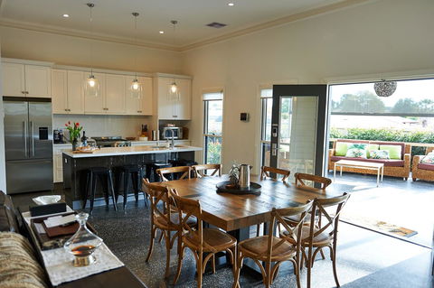 Barossa Bed & Breakfast - Tourism Townsville 7