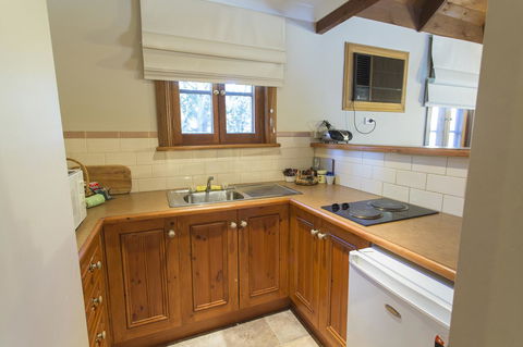 Tanunda Cottages - Tourism Townsville 5