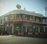 Commercial Hotel Morgan - Tourism Townsville