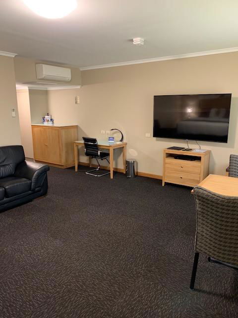 Southgate Motel - Tourism Townsville 7