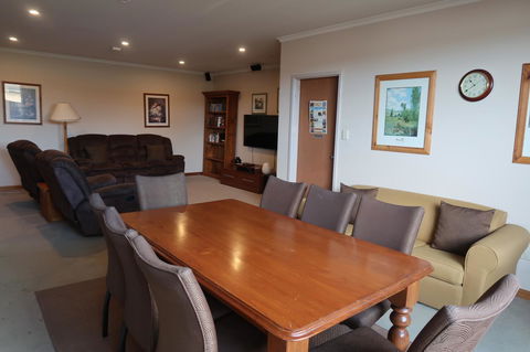 Southgate Motel - Tourism Townsville 13
