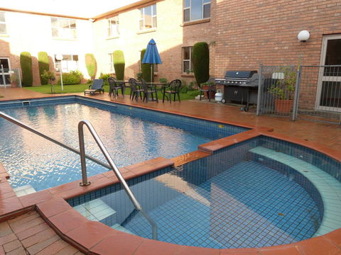 Southgate Motel - Tourism Townsville 28