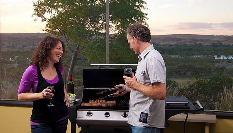 Riverview Rise Retreats - Tourism Townsville 8