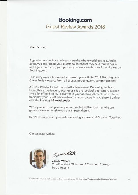 Riverview Rise Retreats - Tourism Townsville 1