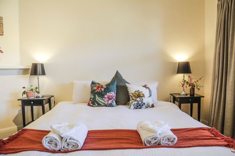 Mataro Cottage - Tourism Townsville 9