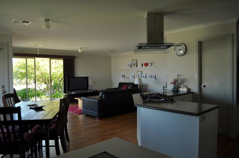 Admirals Inn - Tourism Townsville 9