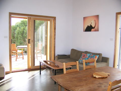 Mallee Bark Retreat - Tourism Townsville 9