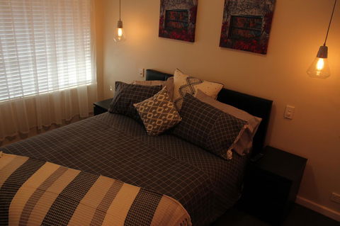 Christophers Villa - Tourism Townsville 14