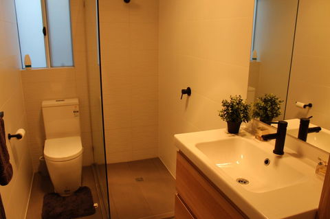 Christophers Villa - Tourism Townsville 20