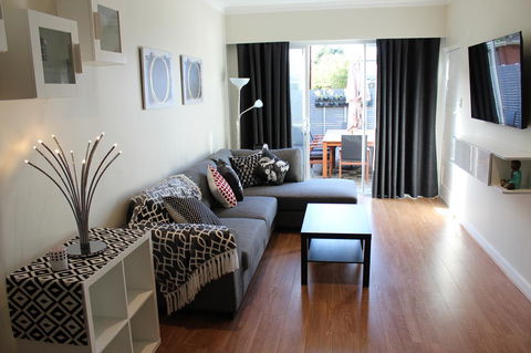 Christophers Villa - Tourism Townsville 27
