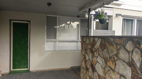 Christophers Villa - Tourism Townsville 6