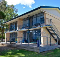 Longbeach Apartments - Tourism Townsville