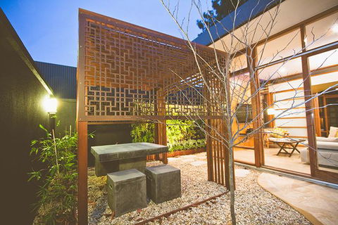 Sticky Rice Villas - Tourism Townsville 9